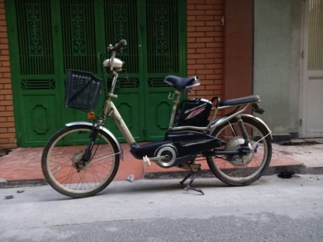 Xe đạp điện 2.liên hệ shop để ship rẻ hơn