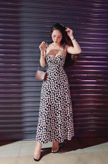 Đầm maxi hoa cúc | BigBuy360 - bigbuy360.vn
