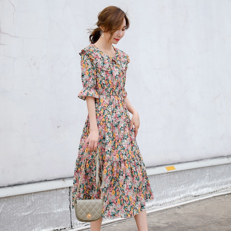 Đầm chiffon hoạ tiết hoa