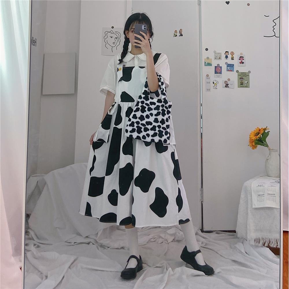 <S-XL> YẾM VÁY BÒ SỮA FORM RỘNG TÚI TO 2 BÊN SIÊU CUTE - ORDER 10 NGÀY