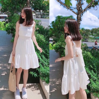 Đầm cột nơ lưng