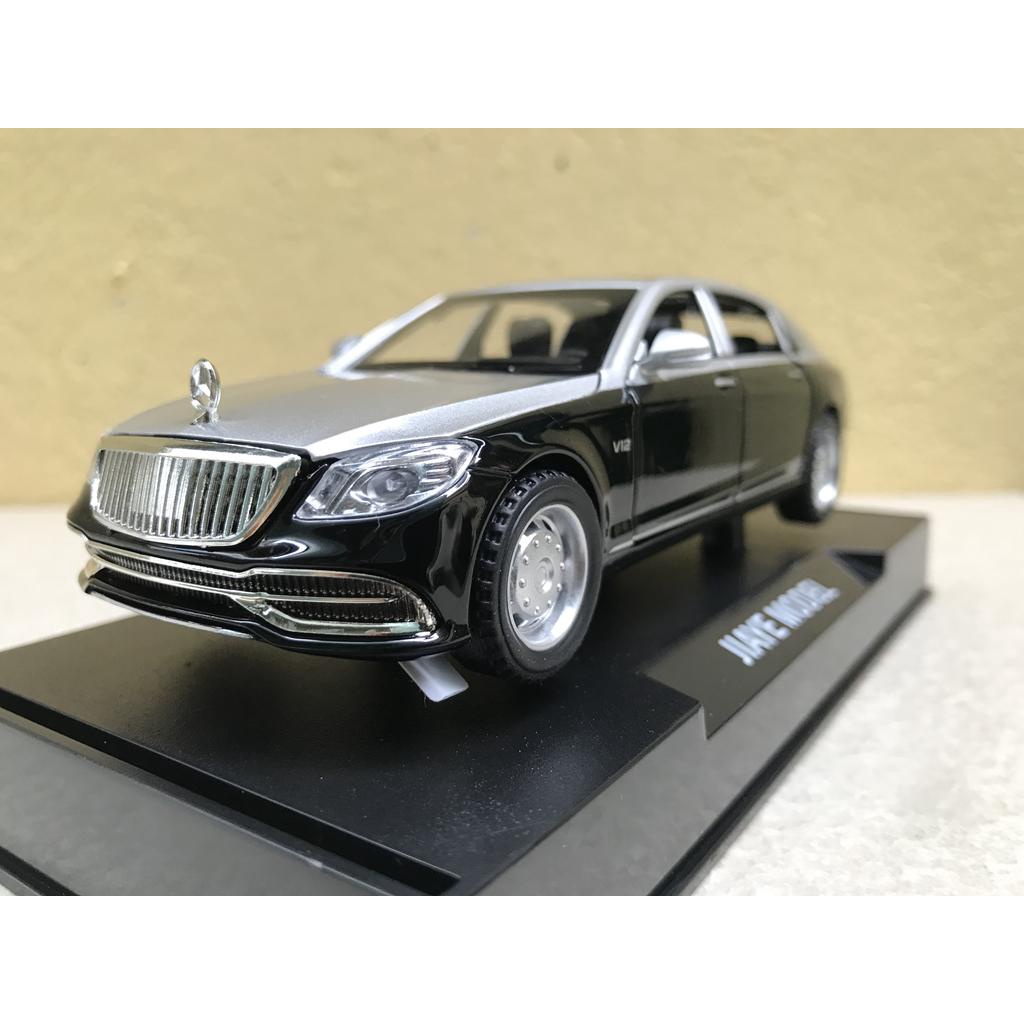 Mô hình xe ô tô Mercedes-MayBach S650 2022 1:32