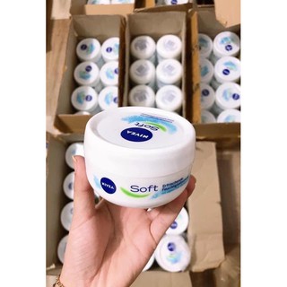Kem dưỡng ẩm nivea soft đức 200ml