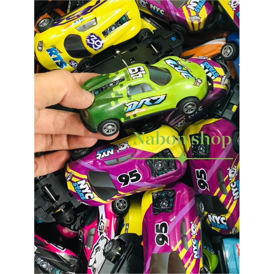 Set Đồ Chơi Xe Ôtô Đua Thể Thao Lật Xoay 360 Độ  Chạy, Xe Hơi Mini Nắp Lật Siêu Vui Nhộn Cho Bé - NABON SHOP
