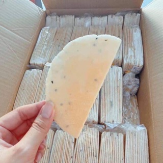 Bánh tráng giấy tuổi thơ