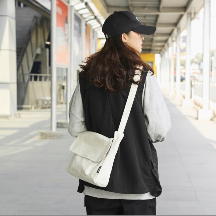 Túi đeo chéo vải canvas giá rẻ đi học đựng vừa A4 phong cách hàn quốc
