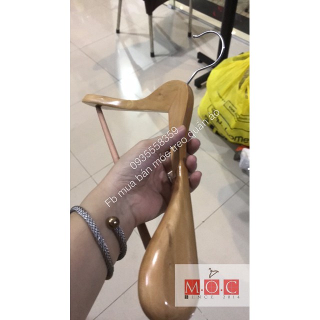 10 Móc gỗ treo áo vest- áo vét, móc treo quần áo cao cấp