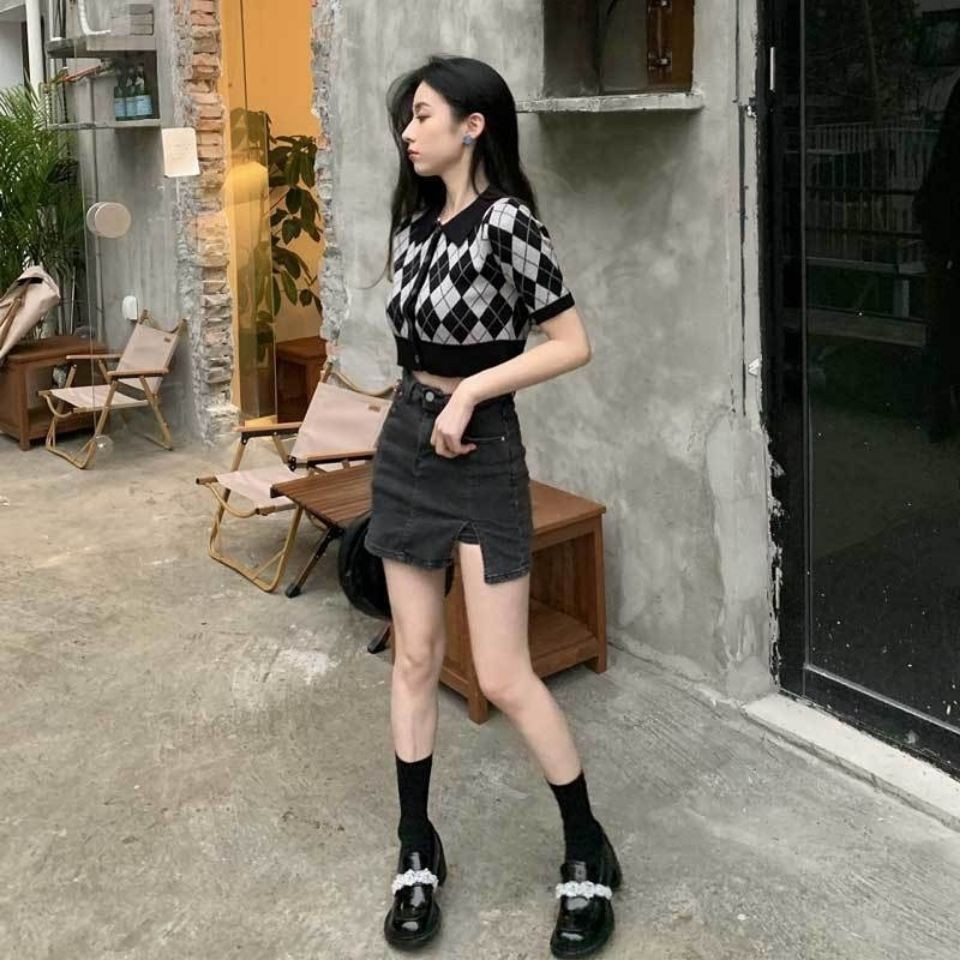 Áo Cardigan Ngắn Tay Cổ Polo Cài Nút Phong Cách Anh Quốc Cổ Điển Cho Nữ | BigBuy360 - bigbuy360.vn
