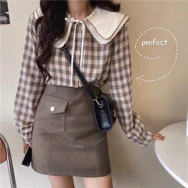 Áo sơ mi kẻ cổ bèo