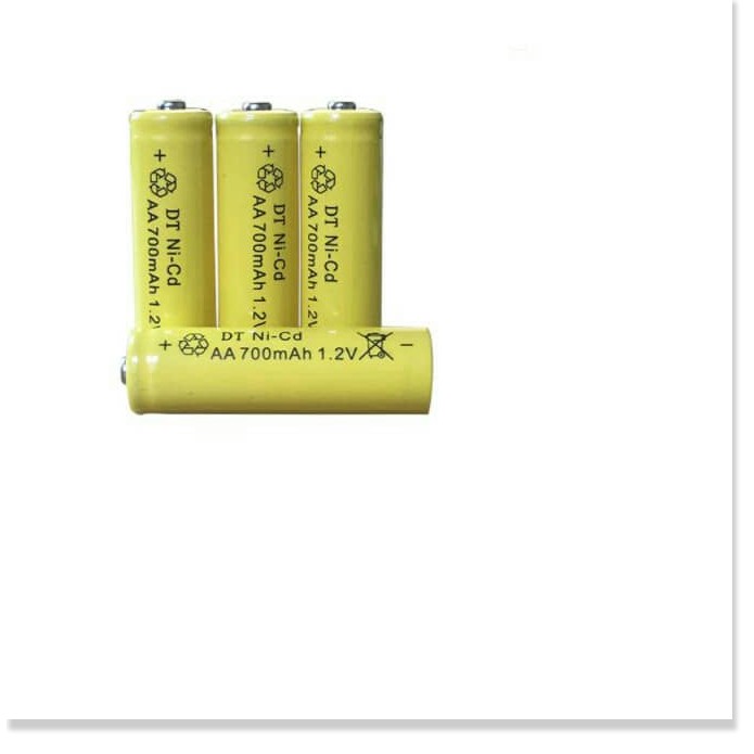 Sạc Pin Cho Pin Sạc AA và AAA (Kèm 04 Viên Pin AA 700mAh)