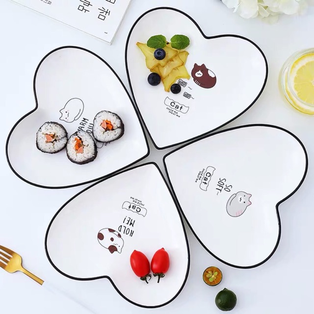 BỘ ĐĨA HÌNH TRÁI TIM CUTE 4 CÁI