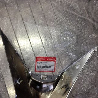 Ốp trang trí mặt nạ xe Lead mới
