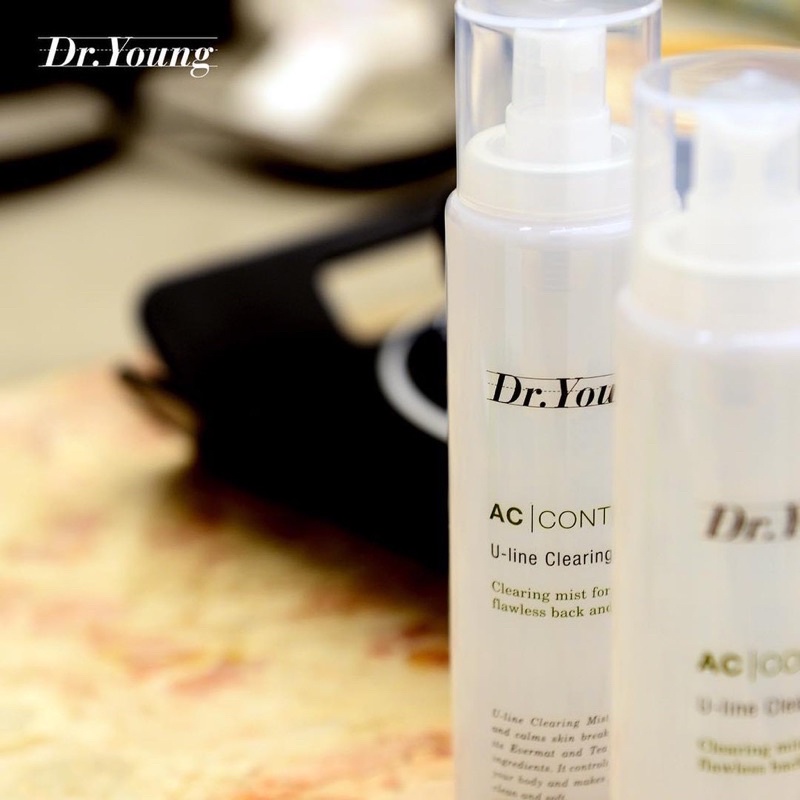 XỊT KHOÁNG KIỂM SOÁT NHỜN VÀ MỤN DR.YOUNG CONTROL U LINE CLEARING MIST (Hàn quốc) | BigBuy360 - bigbuy360.vn
