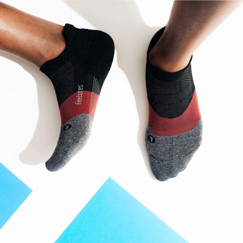 Tất khử mùi không bai dão Feetures bảo hành 1 năm