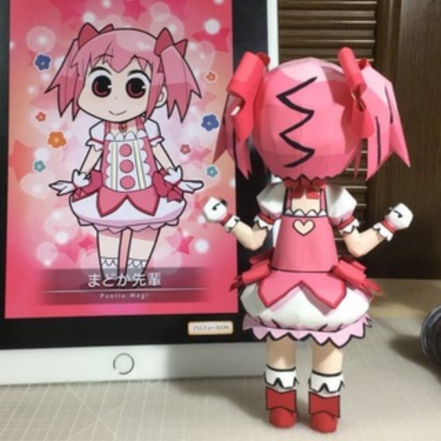 Mô hình giấy anime girl Madoka-Senpai
