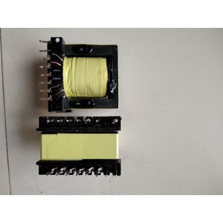 BIẾN ÁP THÁO BỘ LƯU ĐIỆN UPS SANTAK TG1000
