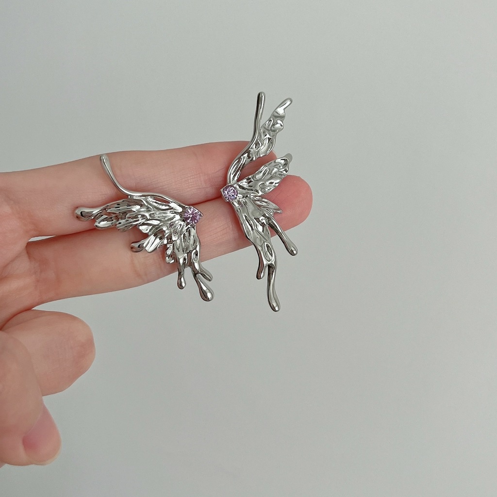 Bông tai hình cánh bướm không đối xứng khí chất sang trọng cổ điển 19A1519