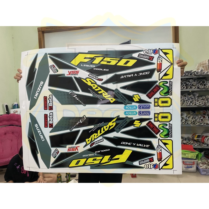 ( Quí khách vui lòng mang ra tiệm cho thợ dán ) Tem Satria fi xám xi măng