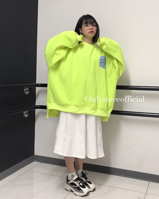 Set áo váy (áo oversize) ảnh của shop mình ạ | BigBuy360 - bigbuy360.vn