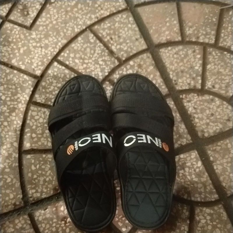 dép da cá sấu