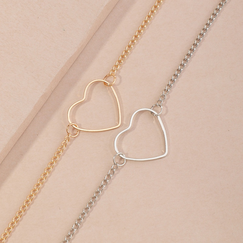 Vòng tay nữ mặt hình trái tim đơn duyên dáng làm quà tặng sinh nhật