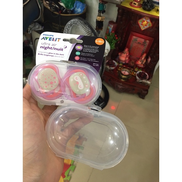Hộp đựng ti ngậm Avent, hộp ti hình gấu  nắp gross