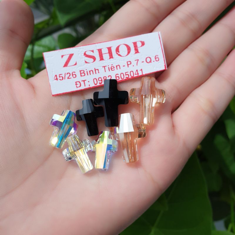 Thánh Giá Pha Lê nhân tạo
