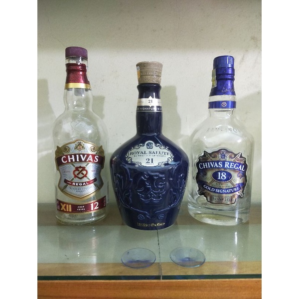 Combo 3 chai rượu ngoại decor của các hãng Chivas,Jonny Walker,Ballantines