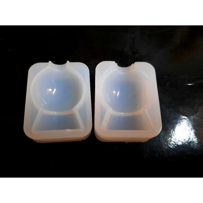 Khuôn quả cầu mini có đế dùng  trong sáng tạo Resin