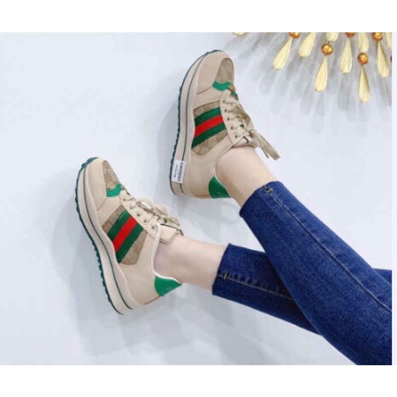 giầy thể thao nữ mẫu mới hót nhất năm đế nhẹ mềm êm chân !!