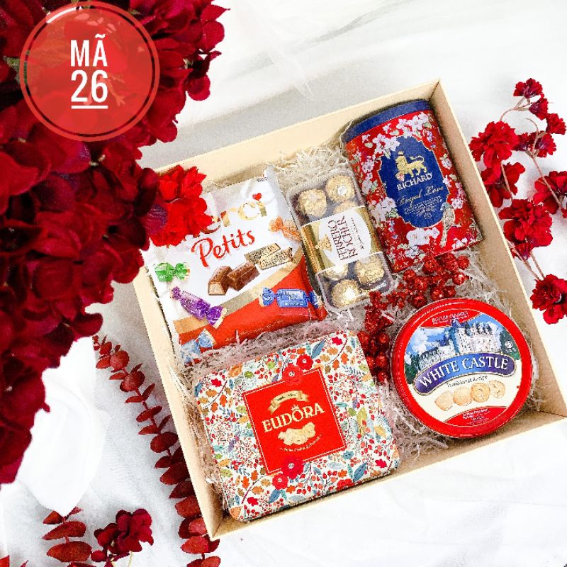 Giỏ quà tết bánh kẹo cao cấp/qnhdng