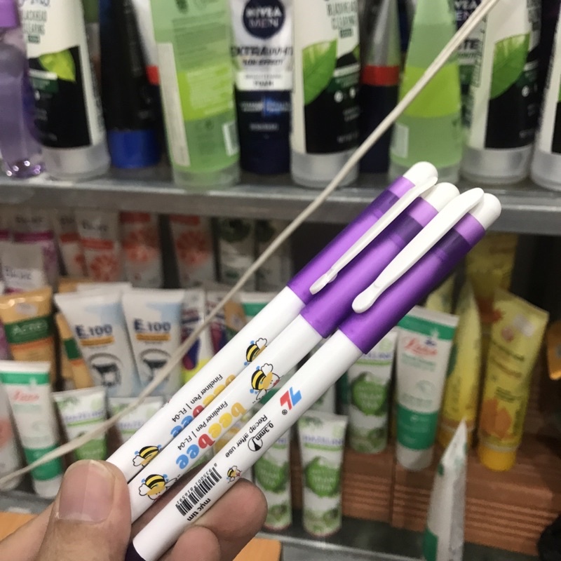 1 Cây Bút Dạ Kim Beebee FL-04 Thiên Long