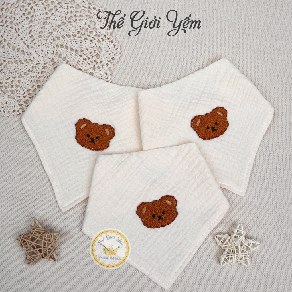 Khăn yếm tam giác xô đính gấu Organic Muslin mềm mại thấm hút tốt cho bé trai gái THẾ GIỚI YẾM
