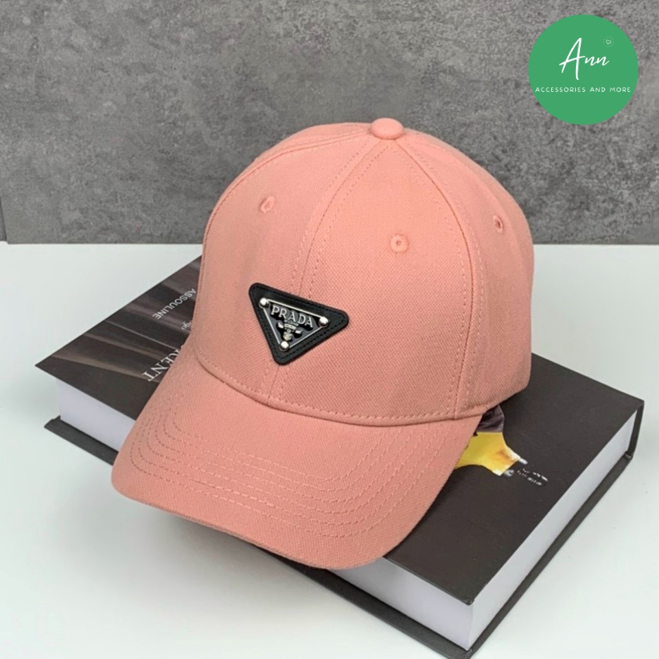 Mũ lưỡi trai Prada, chất liệu vải gai cao cấp, logo hãng nổi bật, phom mũ căng chuẩn hàng xuất, sẵn 4 màu y hình