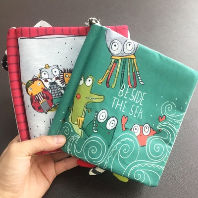 Đồ Chơi Sách Vải Kích Thích Thị Giác Be Side The Sea Minakids SV42