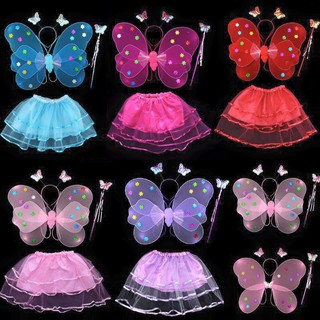 Freeship50k_Cánh bướm kèm váy có đèn