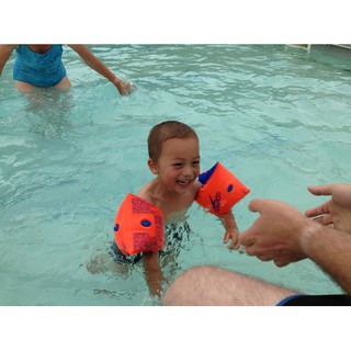 Phao Bơi Đeo Tay Cho Bé
