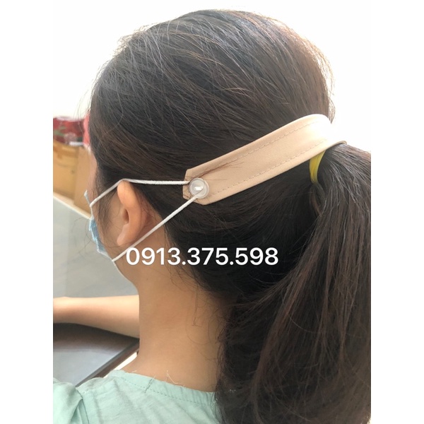 Móc gài vải đeo khẩu trang