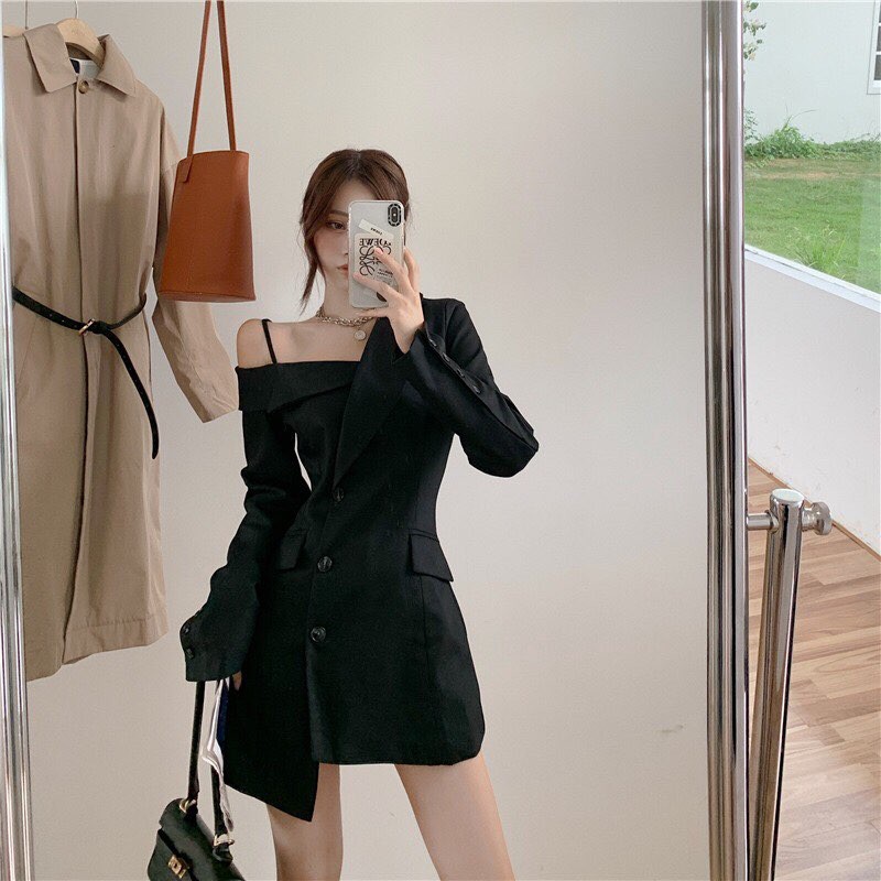 Đầm Cổ Vets Lệch Vai Sang Chảnh