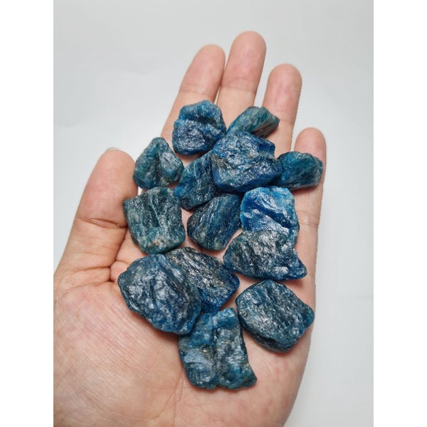 Đá thô tự nhiên Apatite xanh dương hỗ trợ chữa lành, làm trang sức handmade