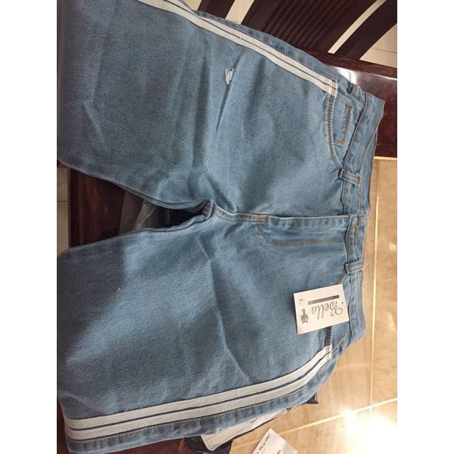 Quần baggy jean 2 sọc tua | BigBuy360 - bigbuy360.vn