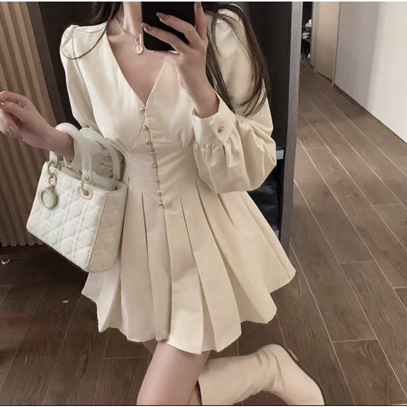 ( có Bigsize ) JUMPSUIT NGẮN XẾP LY CỔ V ĐÍNH NÚT NGỌC TAY PHỒNG giả quần