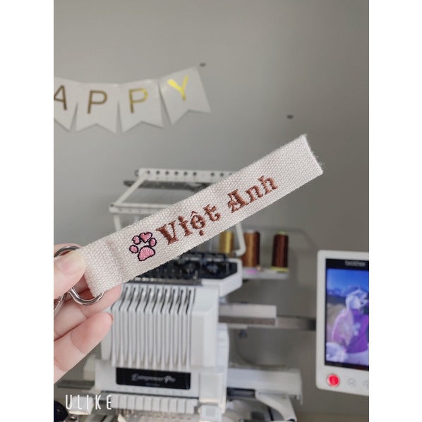 Tag treo cặp thêu tên theo yêu cầu cho bé