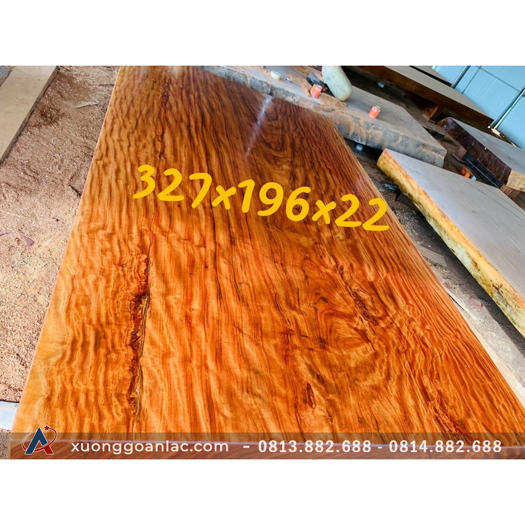 Phản gỗ cẩm hồng nguyên khối 327x196x22cm siêu khủng