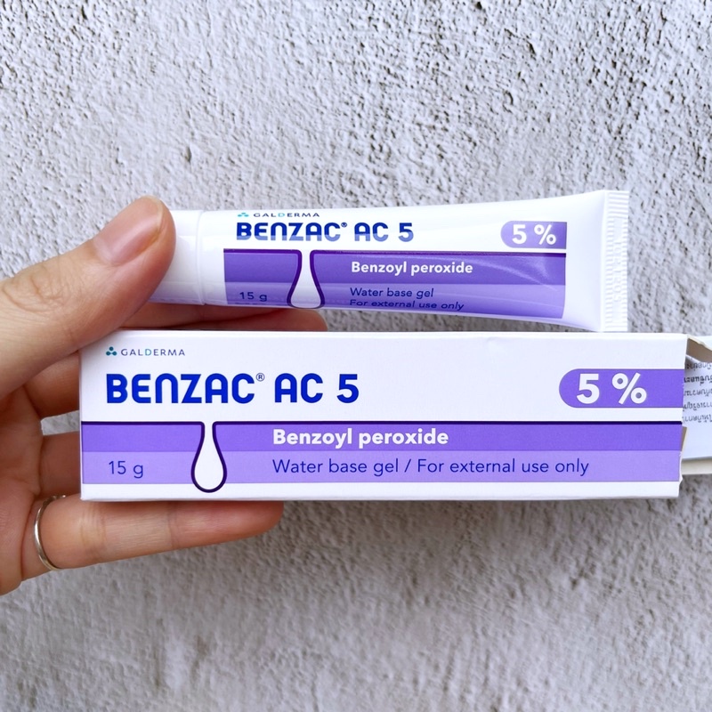 Kem bôi mụn Benzac AC 5 Benzoyl Peroxide 5% 15g