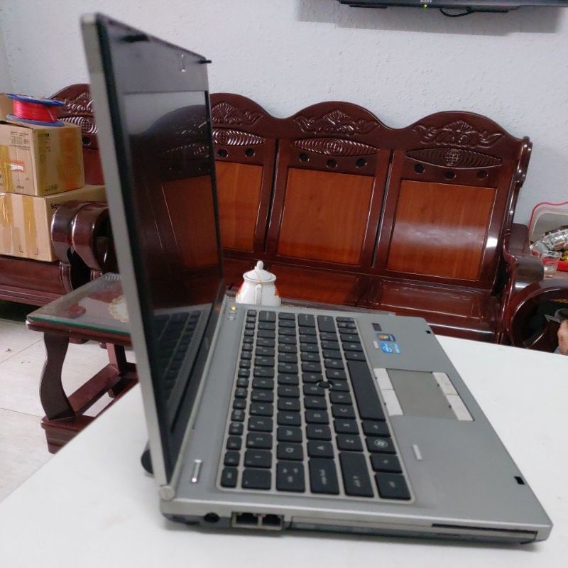 Laptop HP 2560p core i5 Windows 10 ổ cứng 320Gb kèm bộ nguồn cao cấp