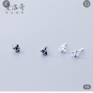Stud bạc đá