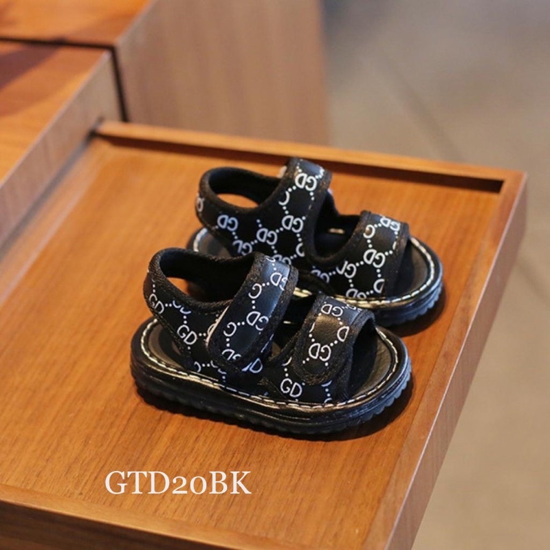 Giày tập đi 2 quai