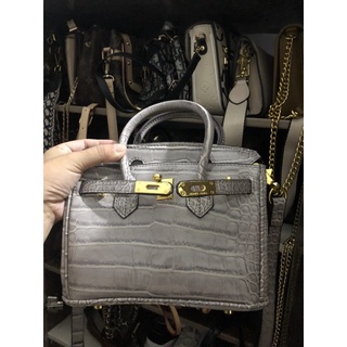 Túi HM (Ảnh Shop tự chụp)