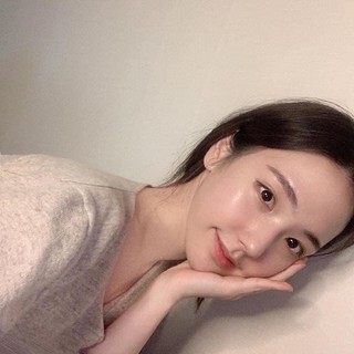 Serum AHC hồng prime glow